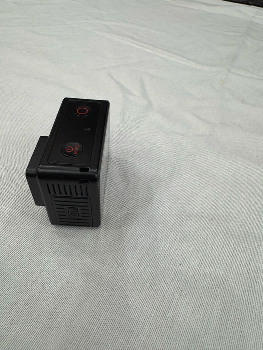 Экшн-камера DIGMA DiCam 890