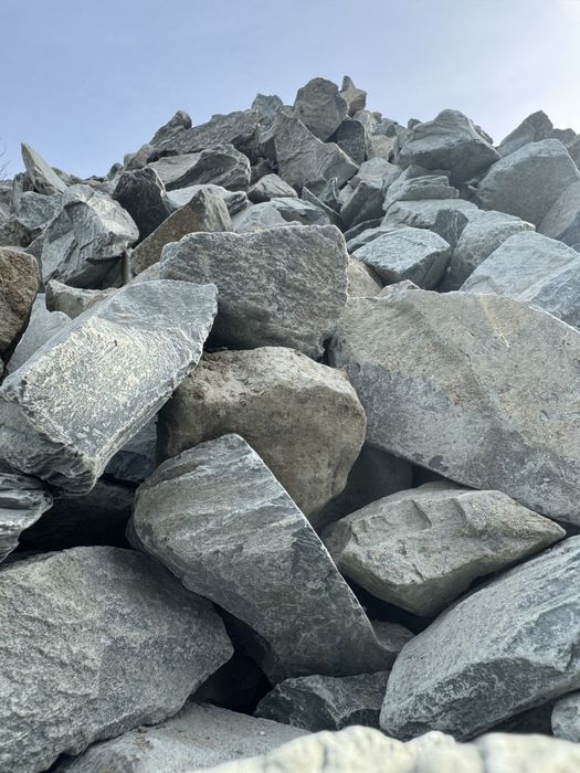 Piatra decorativa/ piatra concasata/ piatra garduri