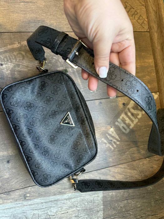 Дамска малка чанта