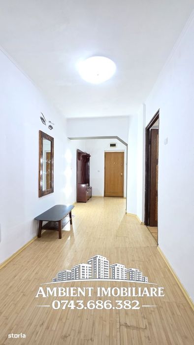 Apartament cu 3 camere, etaj 3, mobilat și utilat, zona GARĂ — fotografia 3
