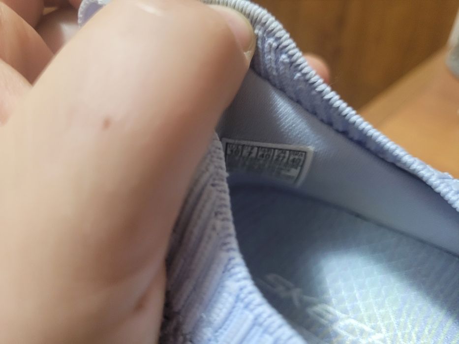 Голям номер дамски кецове