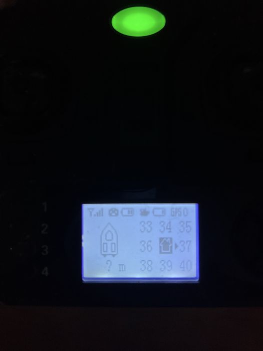 Barcuta nadit v900