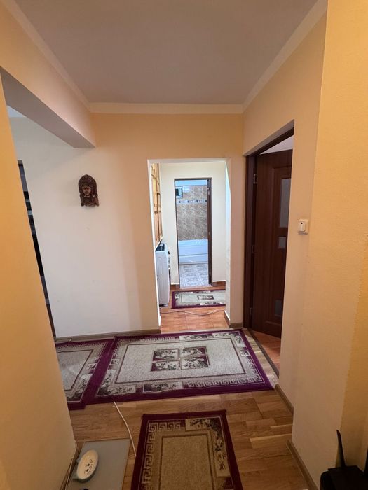 Aparatament 3 camere decomandat