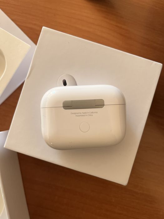 AirPods pro (2nd generition)