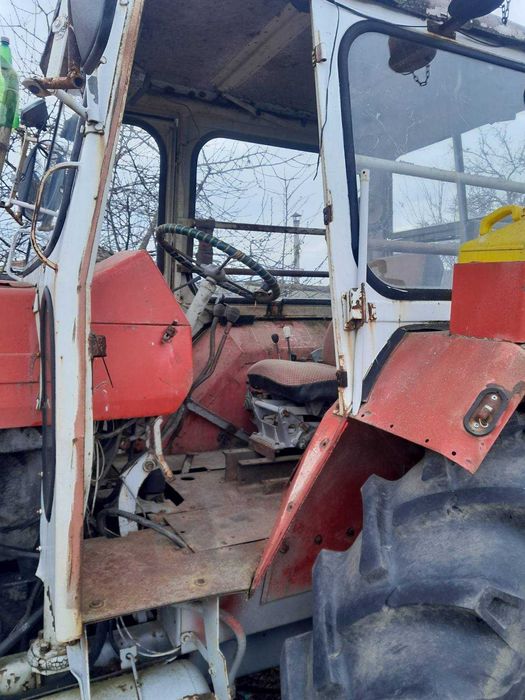 Трактор Fortschritt