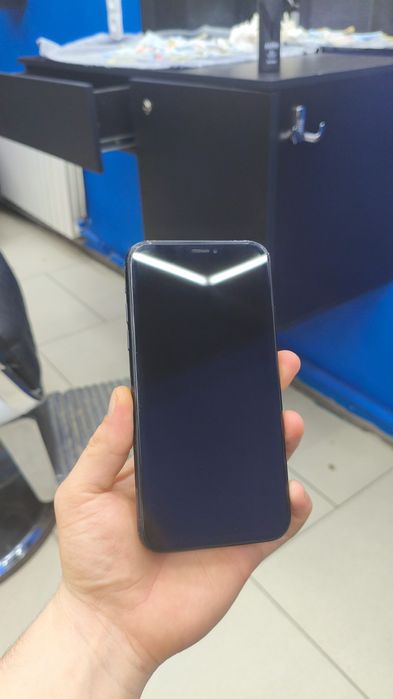 Айфон xr сост хороший