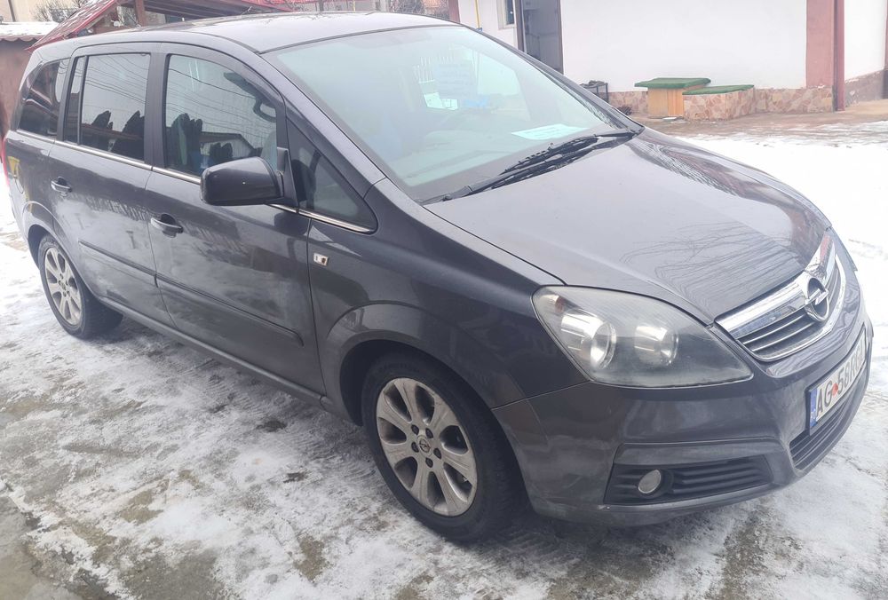 Vand Opel zafira b 2010 motor1700cdti