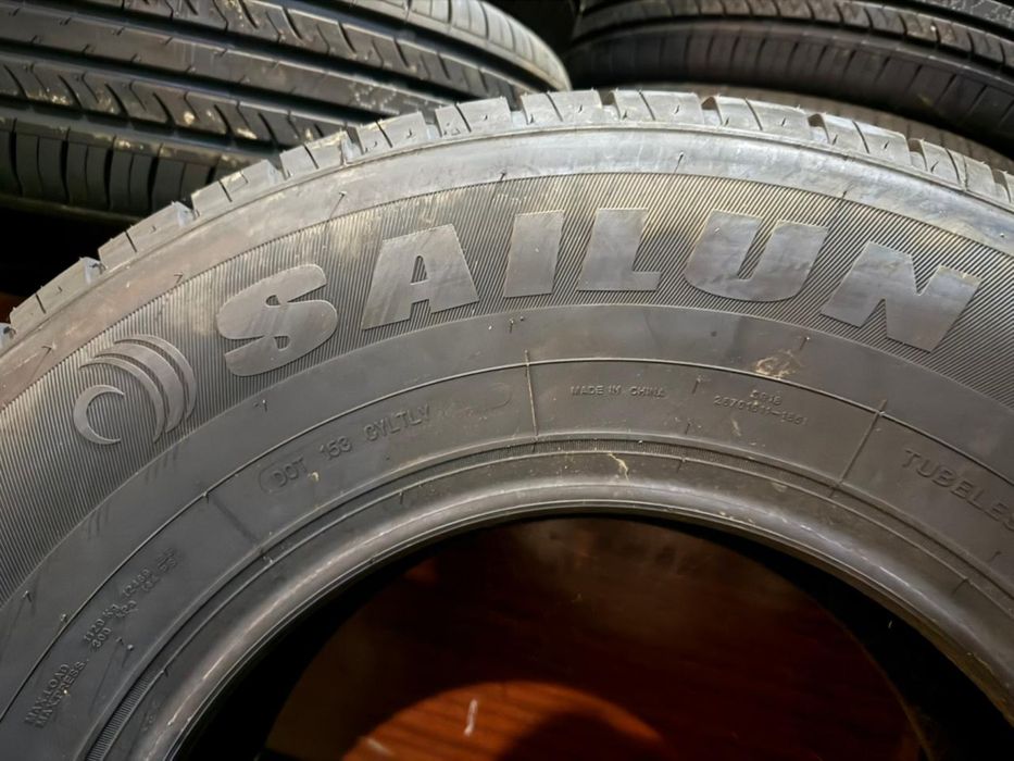 Продам шины комплект зима лето