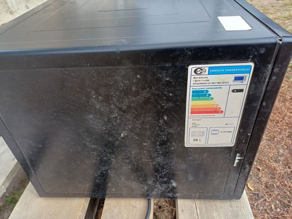 Продам,  не рабочая духовая печь