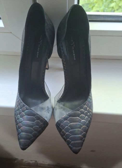Stiletto, tocuri the fifth element( purtati o data), marimea 40