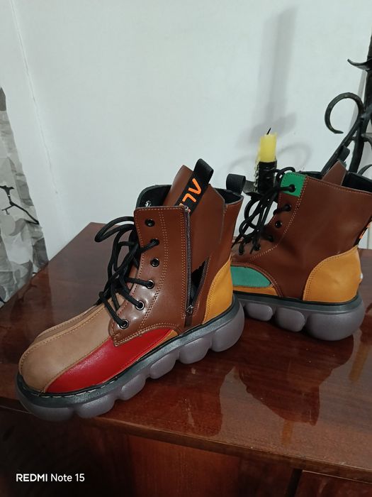 Ботинки женские новые