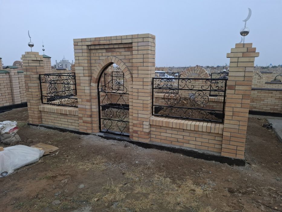 Мазары , Памятники,  оградки