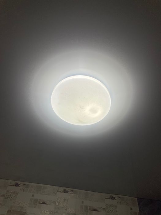 Продам LED лампу