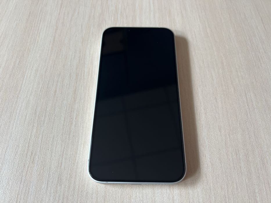 Apple iPhone 16e 128GB