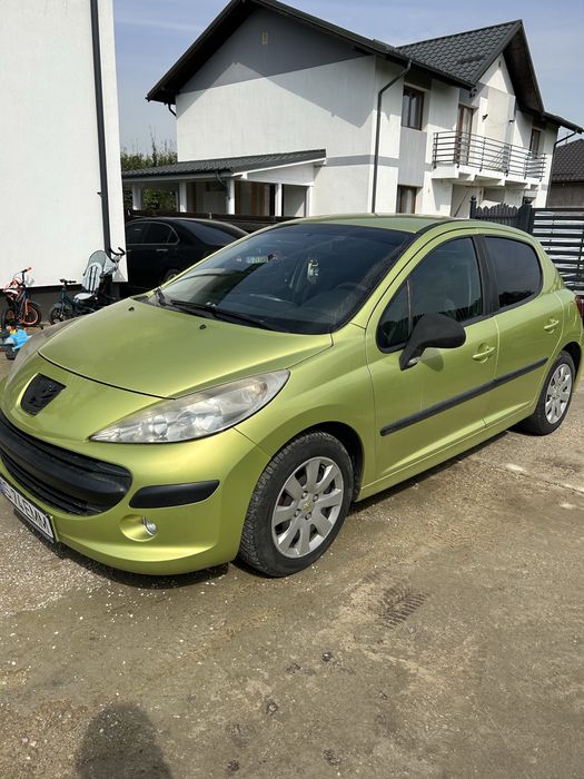 Peugeot 207 | 1.4 benzina + GPL | 184000km