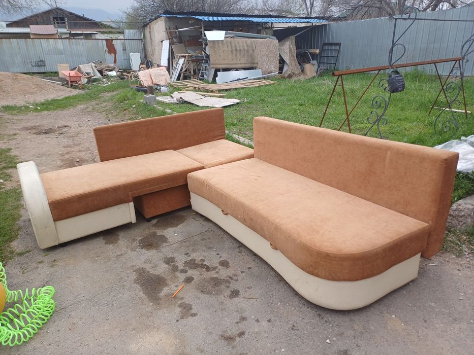 Диван хороший состояние