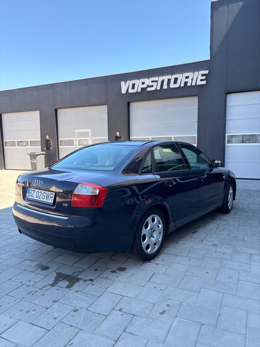 AUDI A4 2002 — imagine 4