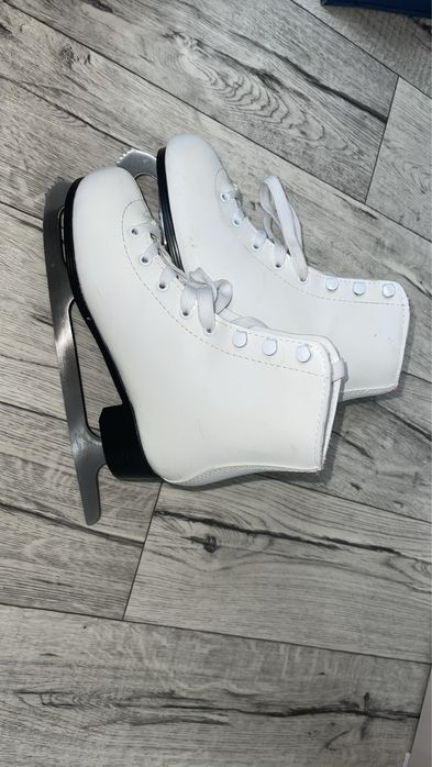 Коньки для девочки