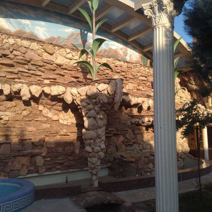 Xovli sotiladi 3 qavat+podval