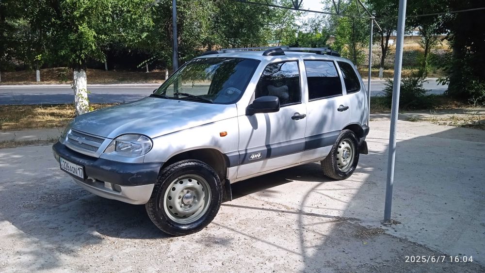 Шевроле нива 2007г,