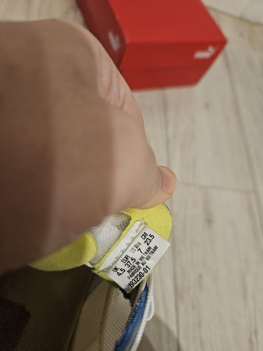 Pantofi sport Puma marime 37.5