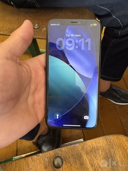 Iphone 11 pro ideal holatda