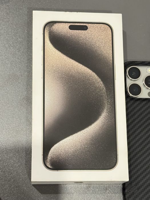 IPhone 15 Pro Max, 256GB, e-Sim в идеальном состоянии