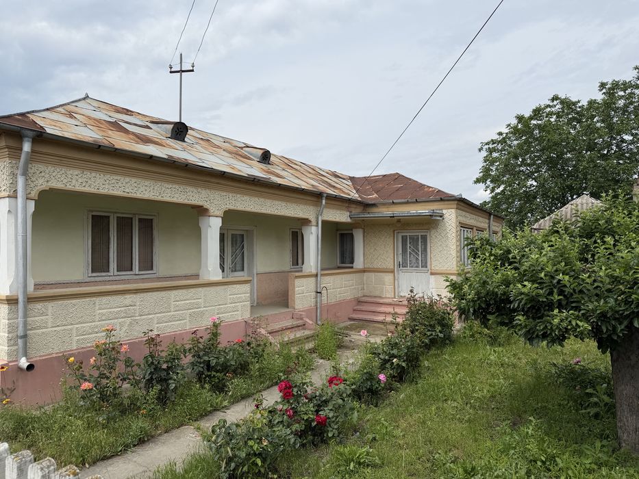Casă de vânzare în Câmpineanca – 722 m², toate utilitățile