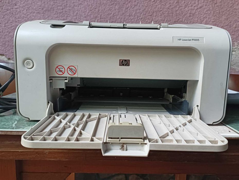 Лазерен принтер HP LaserJet P1005 – черно-бял