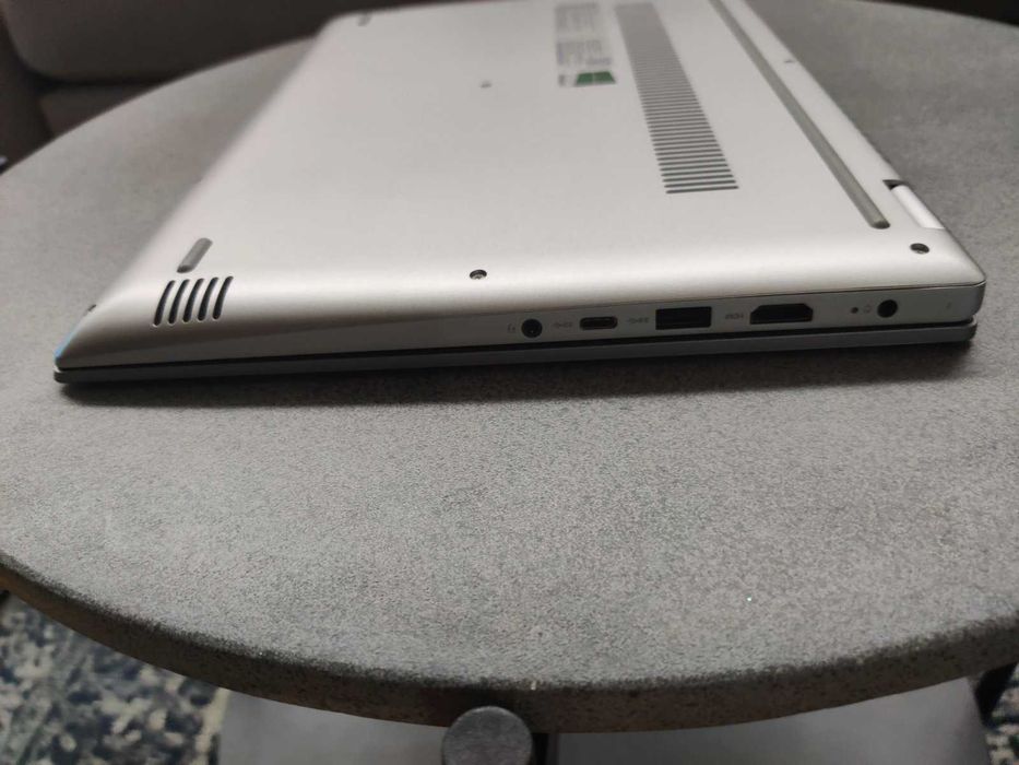 Lenovo Yoga 520,