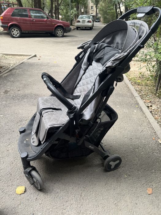 Коляска детская продам