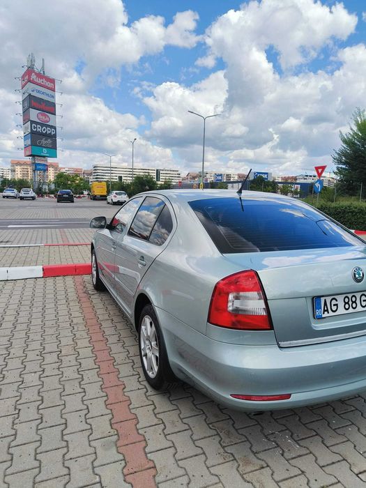 SKODA Octavia 2012 — imagine 15