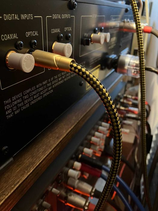 Accuphase DP-67 cd-плейър