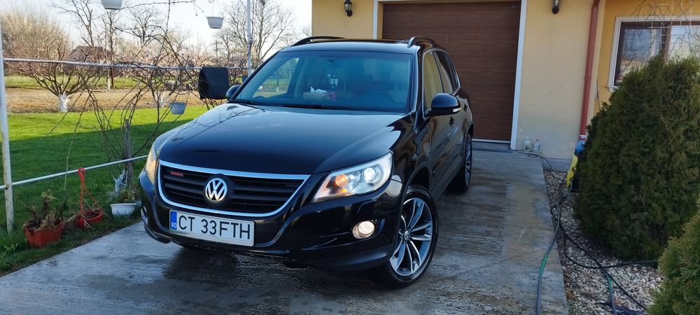 Volkswagen Tiguan 4x4 Comonrail Panoramic FULL Crem 2.0TDI 140 CP 6 Viteze