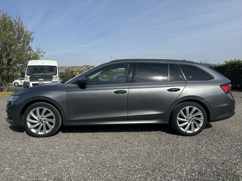 SKODA Octavia 2023 — imagine 5
