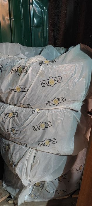 Продам шипованные шины