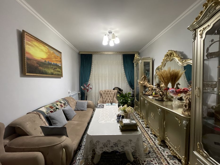 ГУЛОБОД (Чорсу) да 3 хонали квартира сотилади