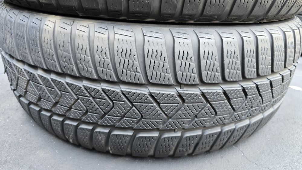 4 anvelope iarnă Pirelli 225/55/17 -transport gratuit