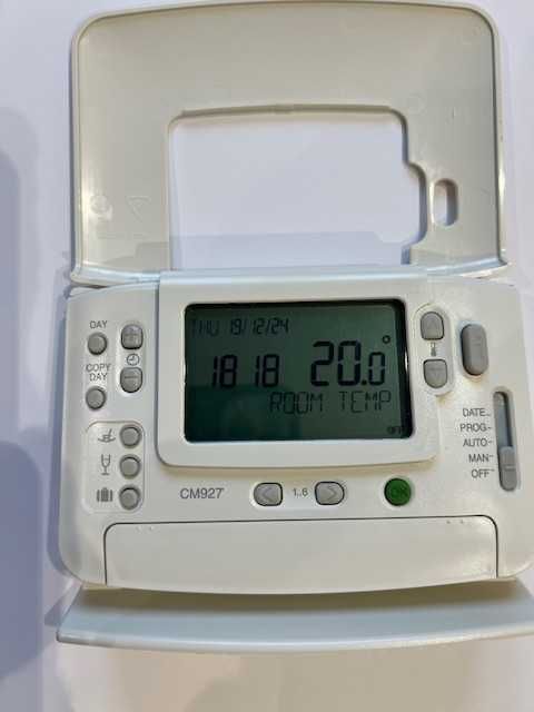 Termostat de camera fara fir, programabil Honeywell CM 927