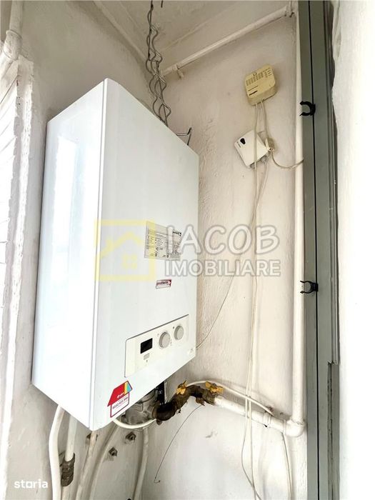 2 camere decomandate zona Stefan cel Mare Bacau