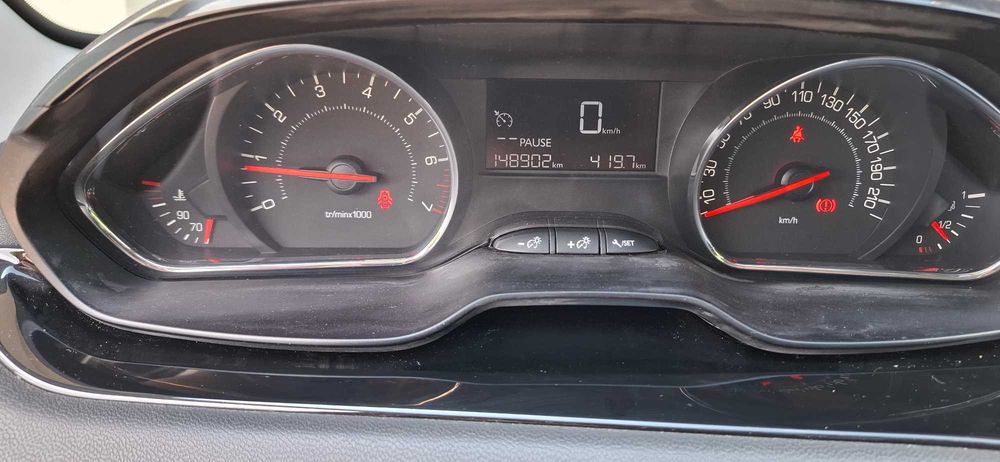 Peugeot 208 82 VTI Active