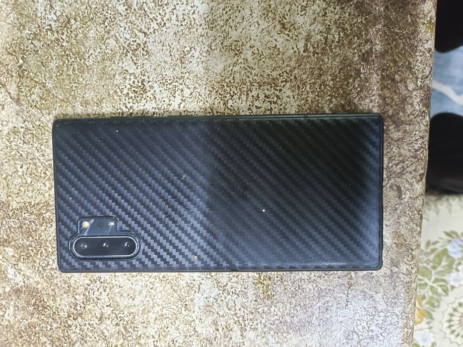 Флагман Samsung Note 10+
