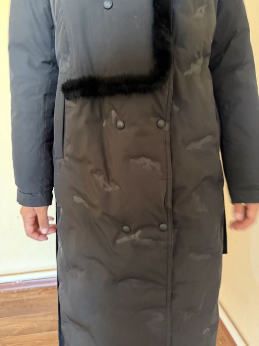 Продаю зимний пуховик