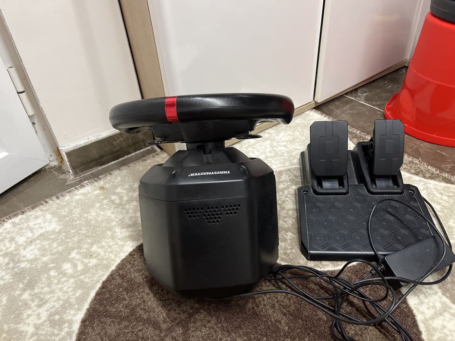 Thrustmaster t128 волан за PC/Xbox/Playstation
