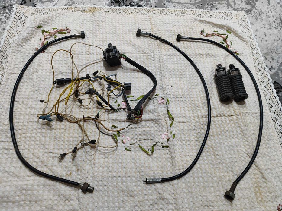 Запчасти для Ява