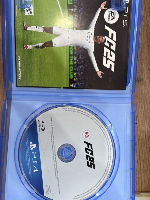 Продам FC25 на пс4