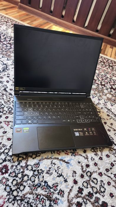 Acer nitro V16S AI RTX 5060