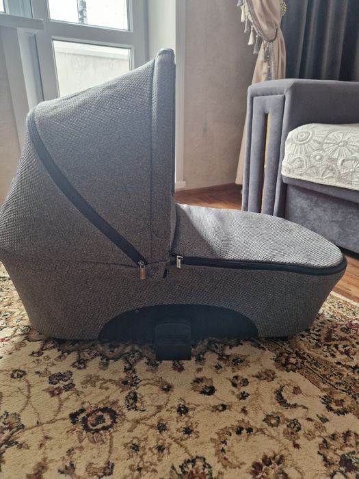 Продается детская коляска