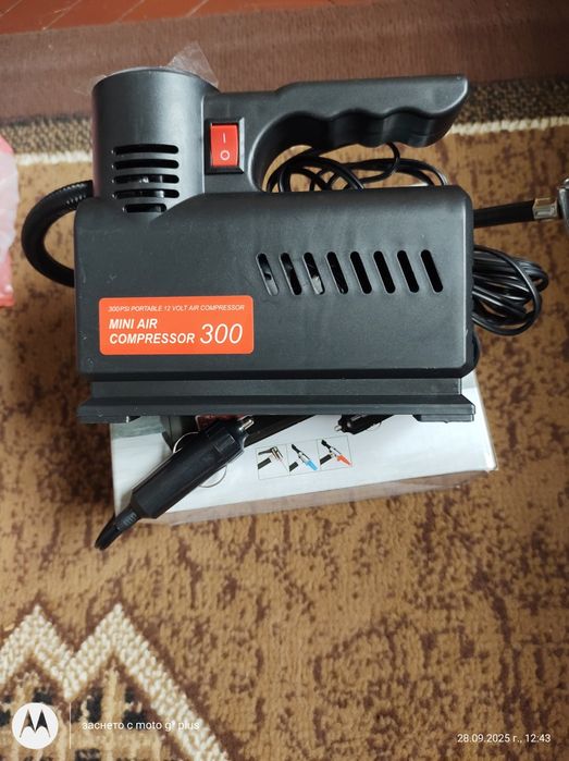 Продавам компресор за гуми