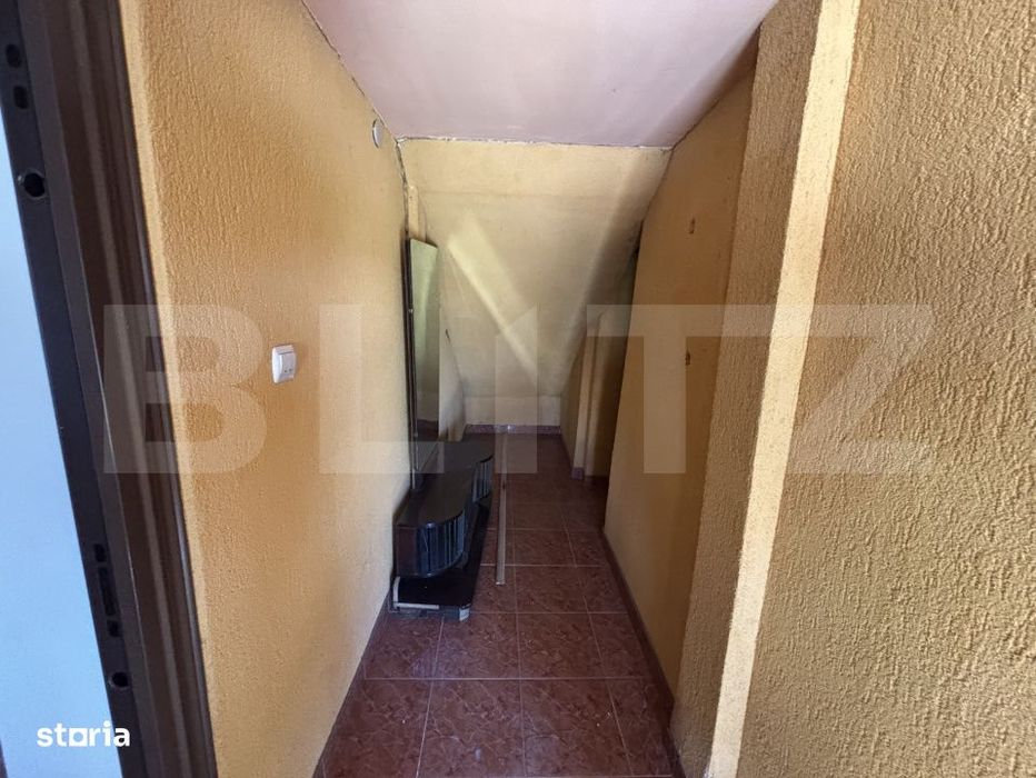 Casa de vanzare, zona linistita, in Recea